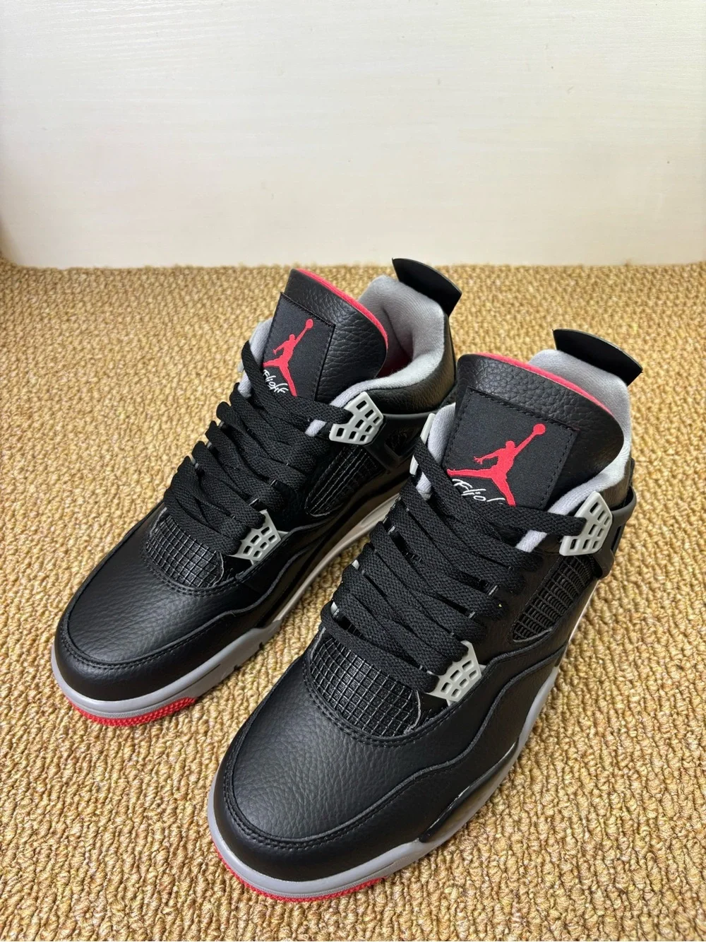Jordan 4 Retro Bred Reimagined 2024 -Men’s Classic Basketball Sneakers Shoes